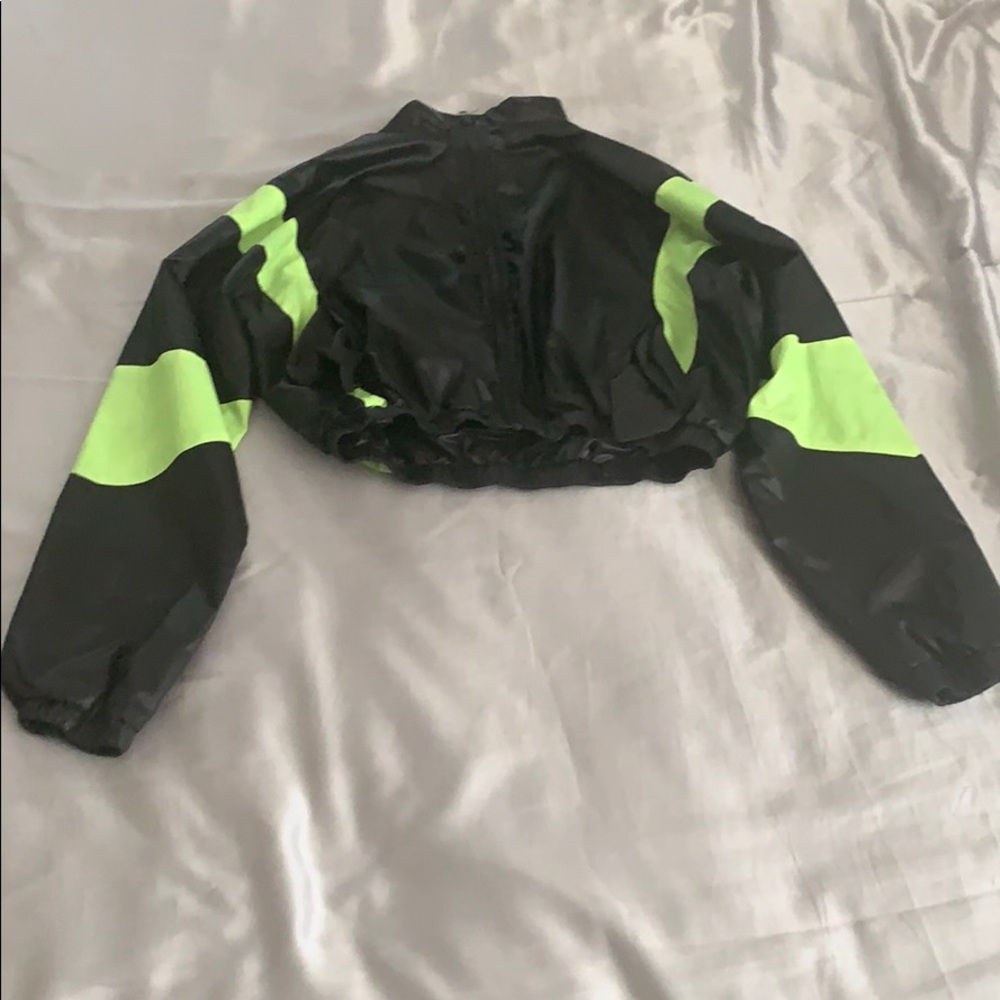 Crop top summer coat